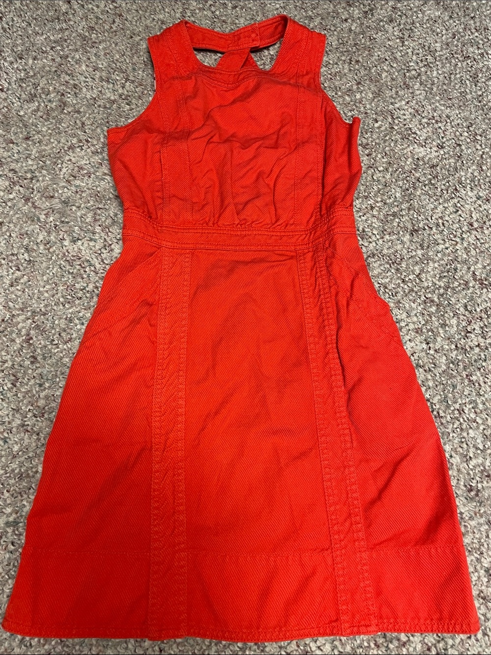 Marc jacobs cut out back coral logo button accent mini dress
